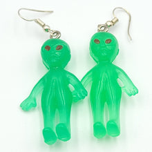 Load image into Gallery viewer, Alien Earrings (Green)
